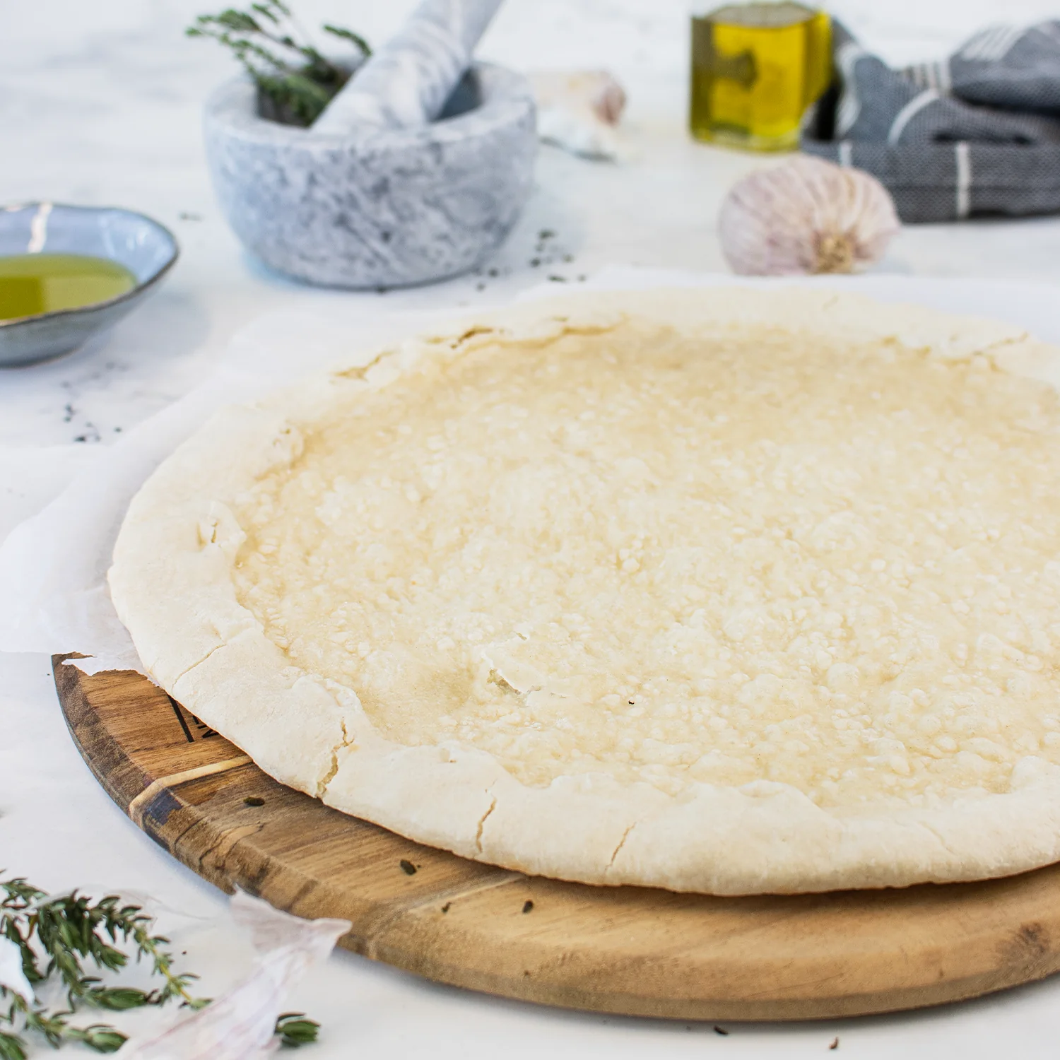 12" Plain Pizza Base (Roma Thin Crust) - Image 4